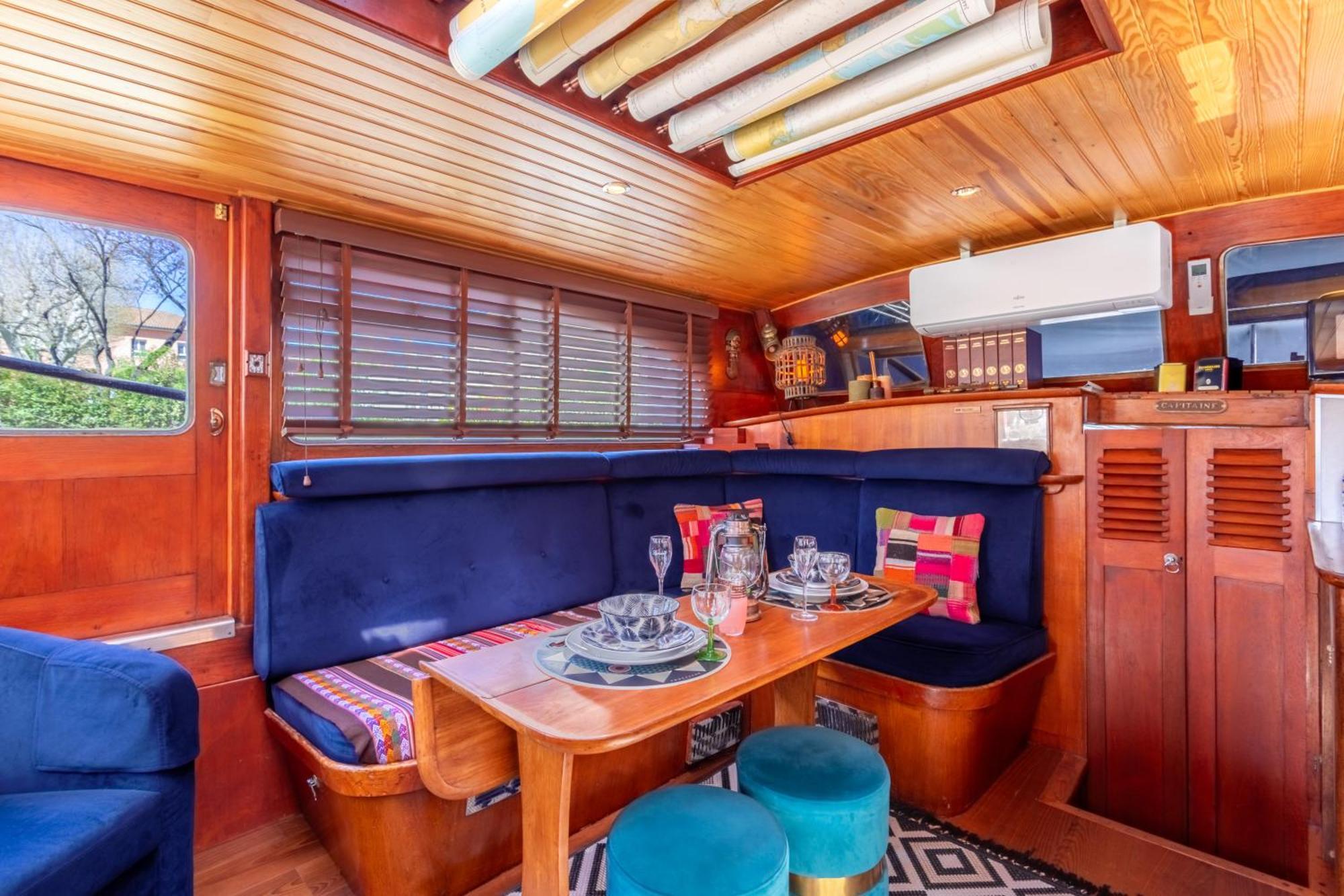ホテル Bateau Le Nubian ナルボンヌ エクステリア 写真